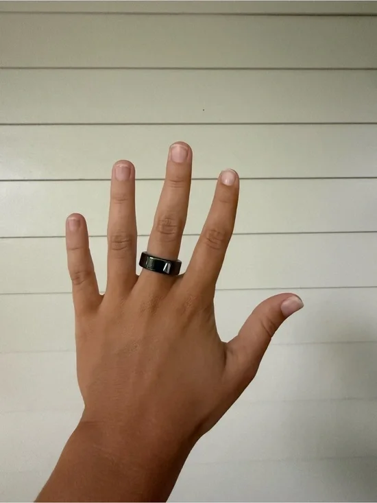 Black Gen 3 Oura Ring Size 8
