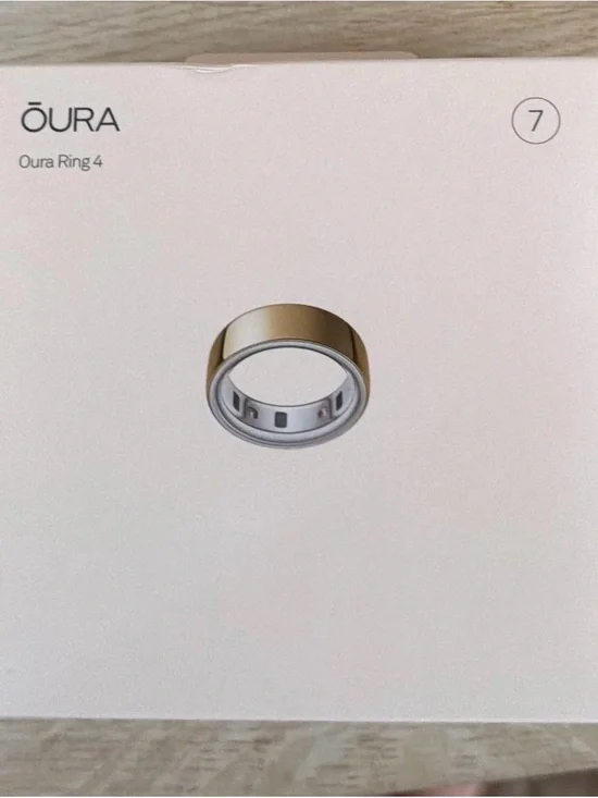 Oura Ring 4 Gold Size 7