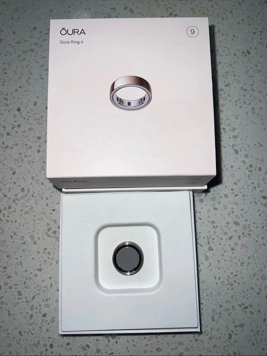 Oura Ring 4 Smart Ring in Rose Gold
