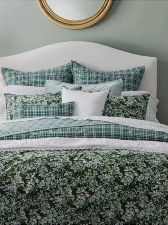VTG Laura Ashley Bramble Berry Reversible Comforter Twin 83x62” & Pillow Sham