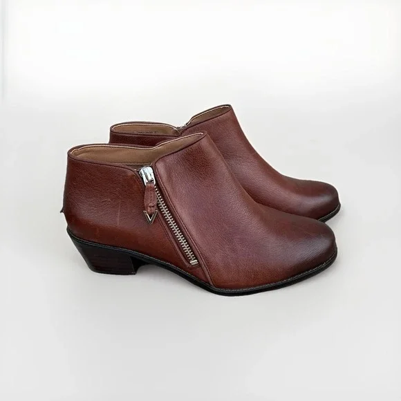 Vionic Boots Women's 9.5 Brown Jolene Leather Ankle Classy Preppy Career VS350