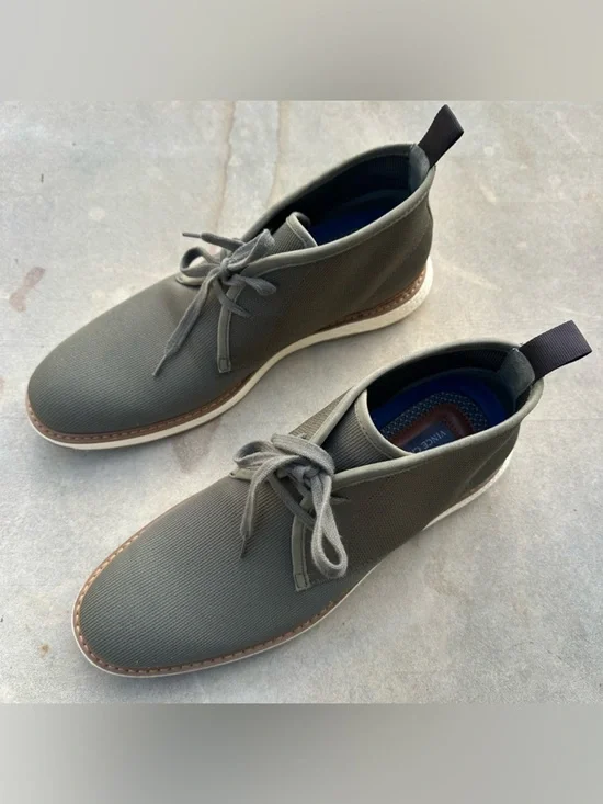 Vince Camuto Saveli Casual Chukka Boots Size 10.5 NEW