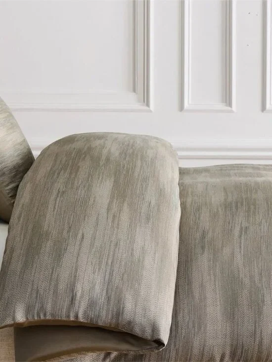 NWT West Elm Silky TENCEL Striated Duvet Cover - Full/Queen