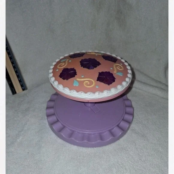 Vintage Tonka Cupcake Dolls‎ Playset with Cake Stand