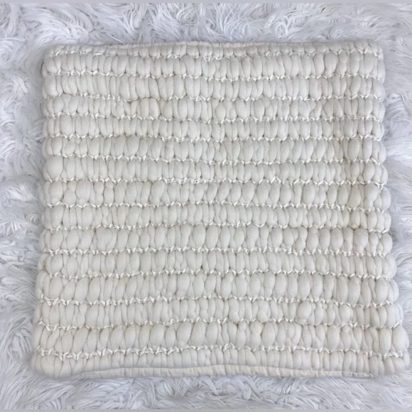 West Elm Chunky Knit Pillow Cover 20x20 Ivory