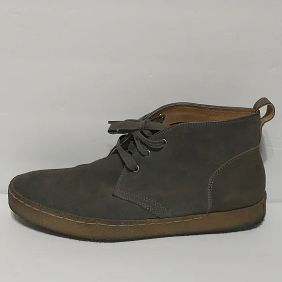 John Varvatos Suede Chukka Boots Lace Up Ankle Boots mens size 9.5