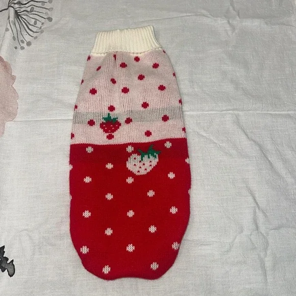 Adorable strawberry dog‎ sweater
