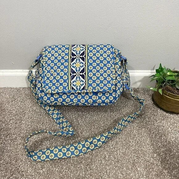 Vera Bradley Riviera Blue Yellow Lindsay Messenger Purse Hipster Crossbody
