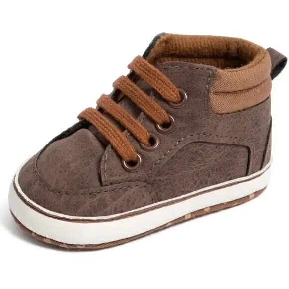 New toddler indoor boots shoes size 3 12-18 months