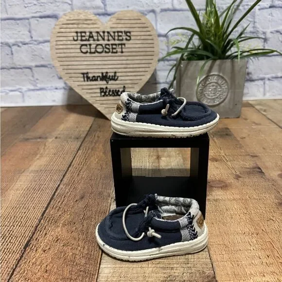 Hey Dude Toddler Blue Shoes Wally linen navy
