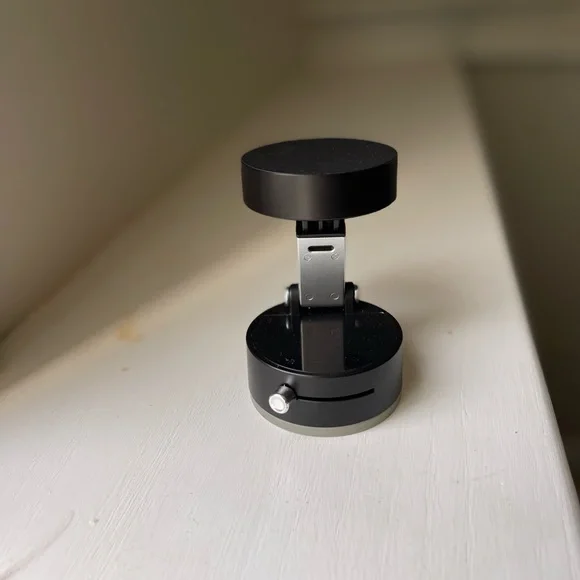 Sleek Black Adjustable Magnetic Phone Stand