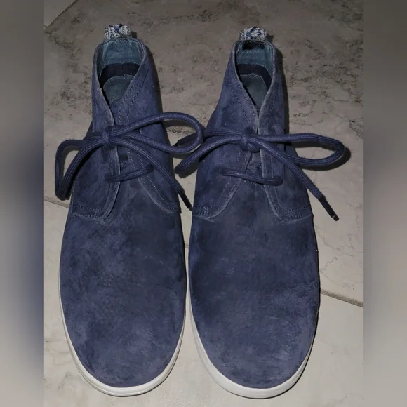 UGG Freamon Mens‎ 7/Womens 9 Unisex Blue Suede Chukka Shoes Boots Like New