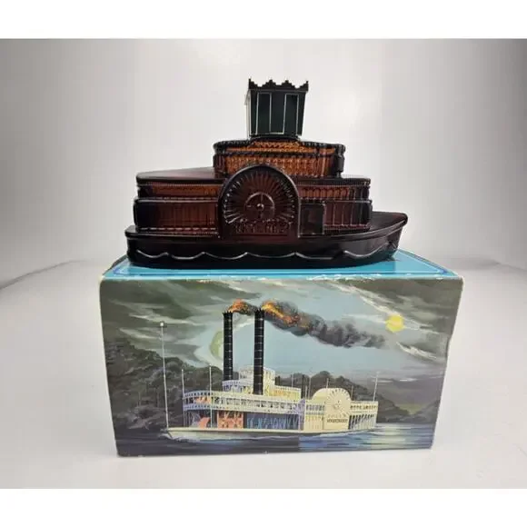 New Vintage Avon Wild Country Side Wheeler Riverboat Decanter w/ Original Box‎