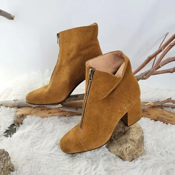 Madewell suede block heel bootie Amalia