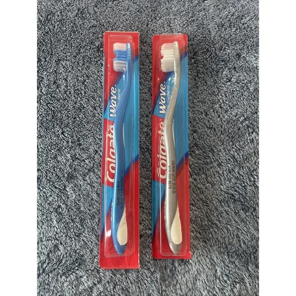 Colgate Multi Color Wave Zig Zag Gum Comfort‎ Fit Soft Ultra Soft Toothbrush