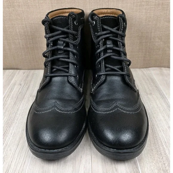 Clarks Men's Devington Hi Chukka Tobacco Boots Black Leather Wingtip US Size 9M