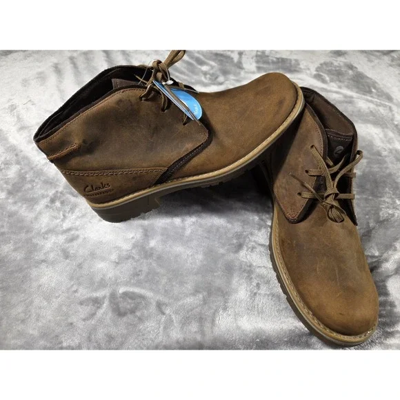 Clarks Men's Morris Peak Waterproof Chukka Boot, Beeswax Leather Size 9 NWOB