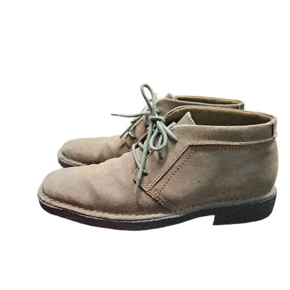 RJ Colt Taupe Suede Lace Up Men's Chukka Boots size 9.5
