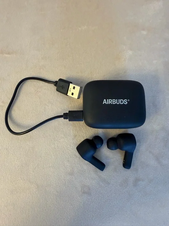 AIRBUDS‎ True Wireless Earbuds - Black