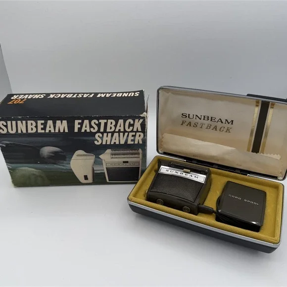 Vintage Sunbeam Fastback 707 Electric Shaver Cord Spool Case Box