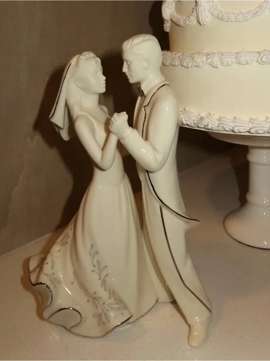 Lenox Ivory Bride and Groom Cake Topper with Silver Accents