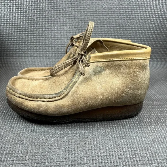 Clarks Originals Wallabee Chukka Boots Mens‎ Size 6.5M Tan Suede Leather Casual
