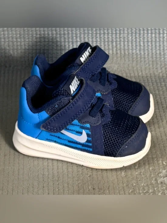 NIke Downshifter 8 Blue Athletic Sneakers Toddler Size 3C