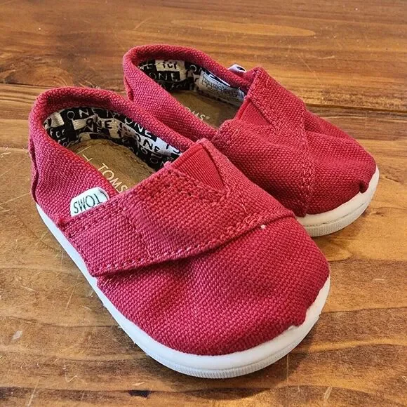 Toms Infant Classics Red Canvas Shoes Toddler Size‎ T 3 Unisex Toddler EUC