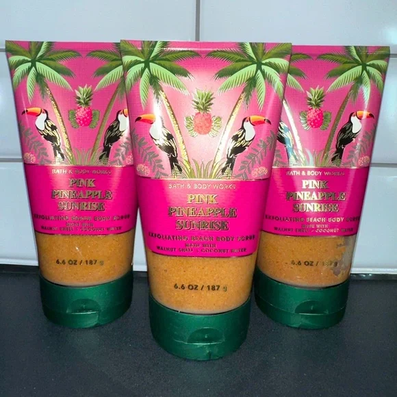 3 Pink Pineapple Sunrise Exfoliating Beach Body Scrub