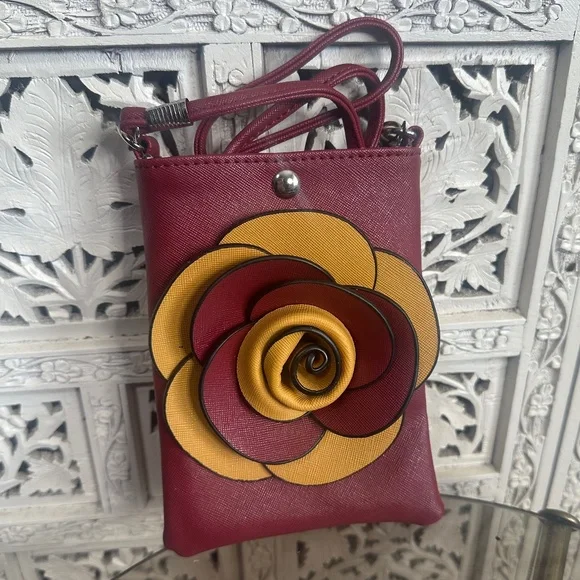 NWT K Carroll Red & Yellow Floral Small‎ crossbody Bag