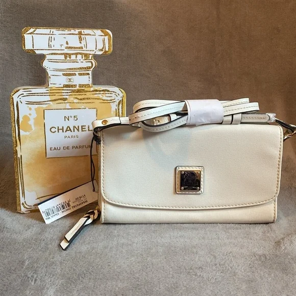 🖤🤍DOONEY & BOURKE🖤🤍Off White Saffiano Clutch Wallet/Crossbody/NWT