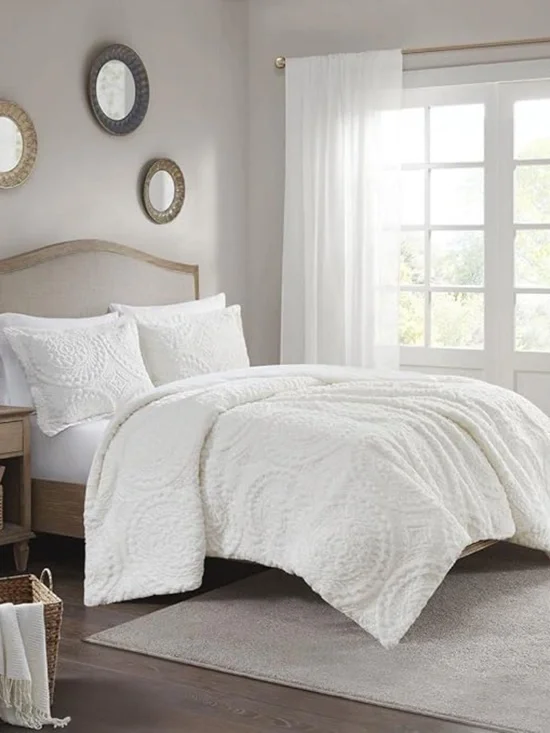 Madison Park Polyester Arya Embroidery Fur Duvet Cover Set with Ivory MP12-7517