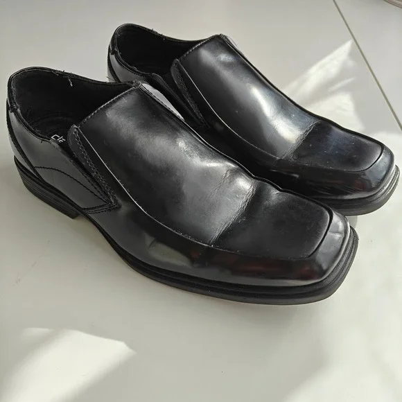 Claiborne Mens Slip On Loafers Dress Shoes Black Polished Leather Square Toe 8.5