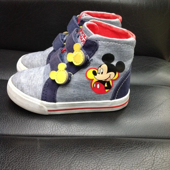 Authentic Disney Mickey knit hi top fleece toddler sneakers size 6