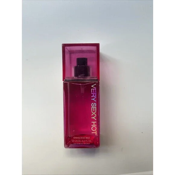 Victoria's Secret Very Sexy Hot Sheer Mist Spray 4.2 Oz. Rare Hard To Find