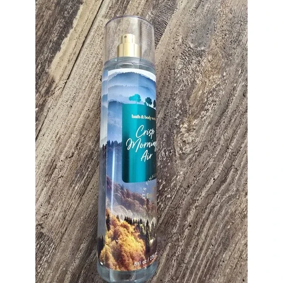 Bath & Body Works Crisp Morning Air 8 oz Body Mist Spray Fresh Clean Scent Disco