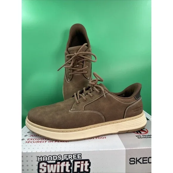 Skechers Hands Free Swift Fit Men’s 9 Brown Waterproof Casual Lace Sneakers