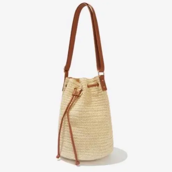 NWT Montce Women's Beige Bucket Bag Adjustable Strap 12.5x9x9”