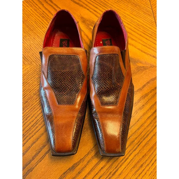 Men’s Umberto Pellegrini Loafers Size 9 Brown