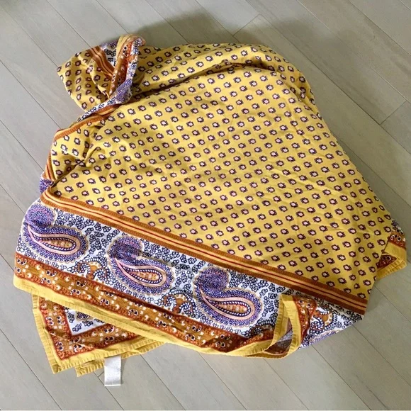 Williams Sonoma French Paisley Tablecloth