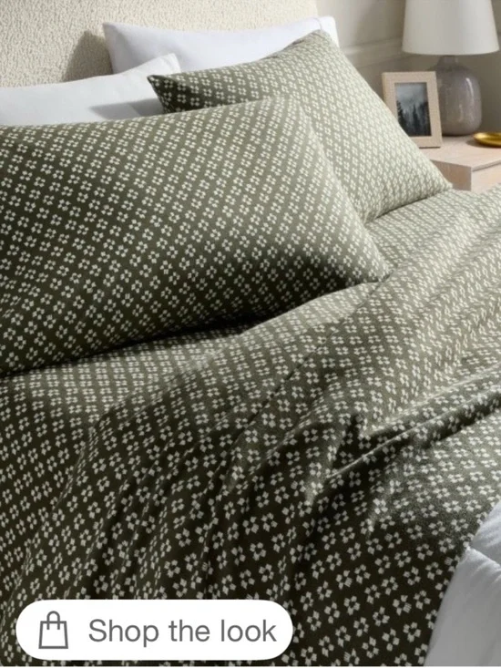 Threshold  King Green Geo 100% Cotton Flannel 4 -Piece Sheet Set