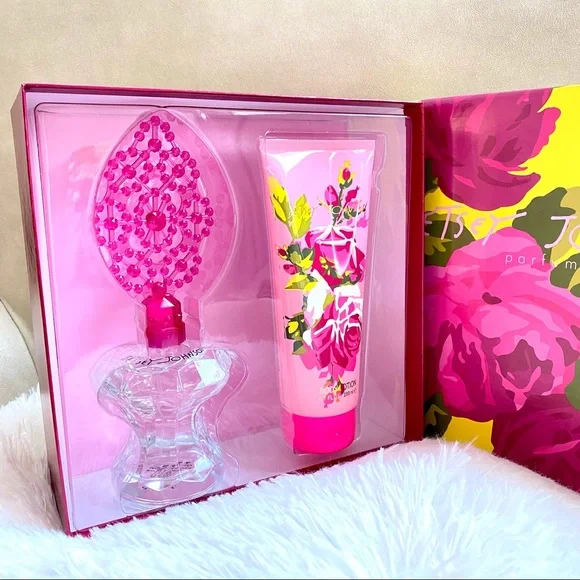 Betsey Johnson Large Bottle Scent & Perfumed Body Lotion Gift Set 3.4oz