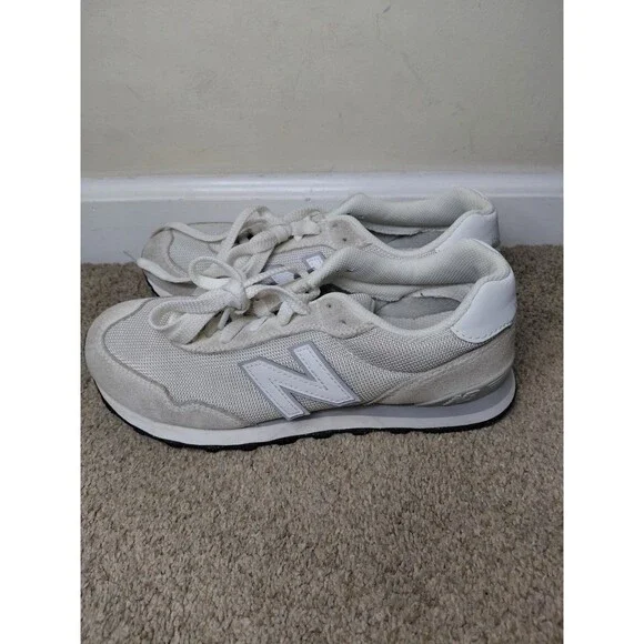 New Balance 515v3 Unisex Men Size 6.5 Women Size 8B Gray Suede