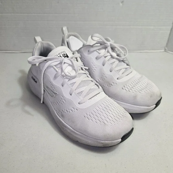 Skechers Max Cushioning White Running Shoes Women's Size 8 (128262)