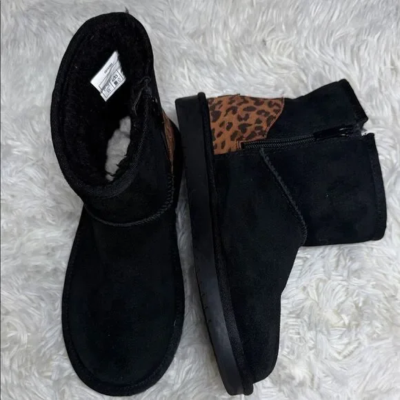 Koolaburra Black and Leopard Accent Boots