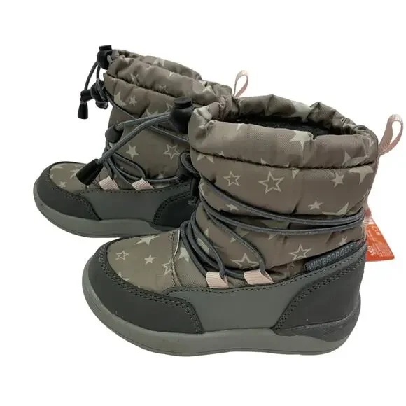 NWT 3M Scotchlite Toddlers Girls 6.5 Winter Boots Gray Snowflakes Waterproof
