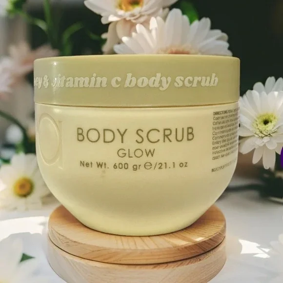 Ciroa Body Scrub NEW Glow w/‎ Manuka Honey & Vitamin C EcoPure 21.1 oz 600 GR