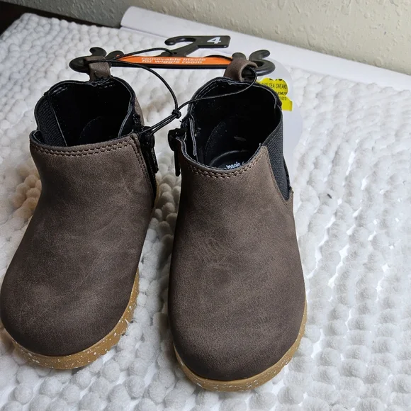 Little Girl boots