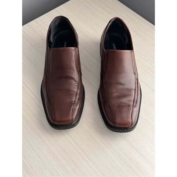Bostonian Leather Slip-On Loafers, size 9.5M