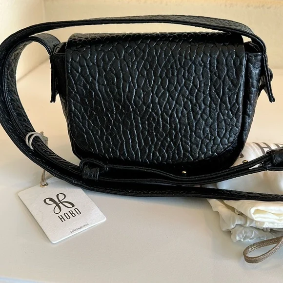 New HOBO Bonita Leather Bag. Black.